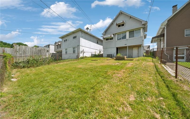 1625 Taylor Ave, New Kensington, 15068, 2 Bedrooms Bedrooms, ,1.1 BathroomsBathrooms,Residential,For Sale,Taylor Ave,1735329