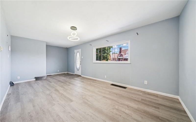 1625 Taylor Ave, New Kensington, 15068, 2 Bedrooms Bedrooms, ,1.1 BathroomsBathrooms,Residential,For Sale,Taylor Ave,1735329