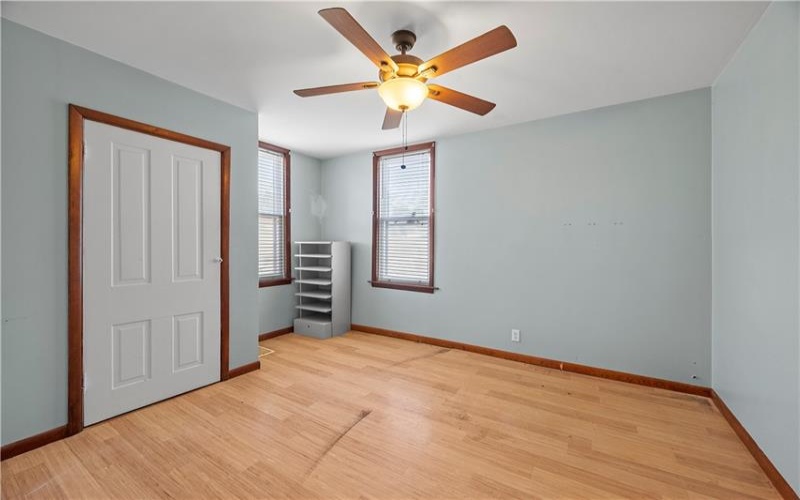 1276 Willowbrook Road, Rostraver Township, 15012, 3 Bedrooms Bedrooms, ,1.1 BathroomsBathrooms,Residential,For Sale,Willowbrook Road,1723700