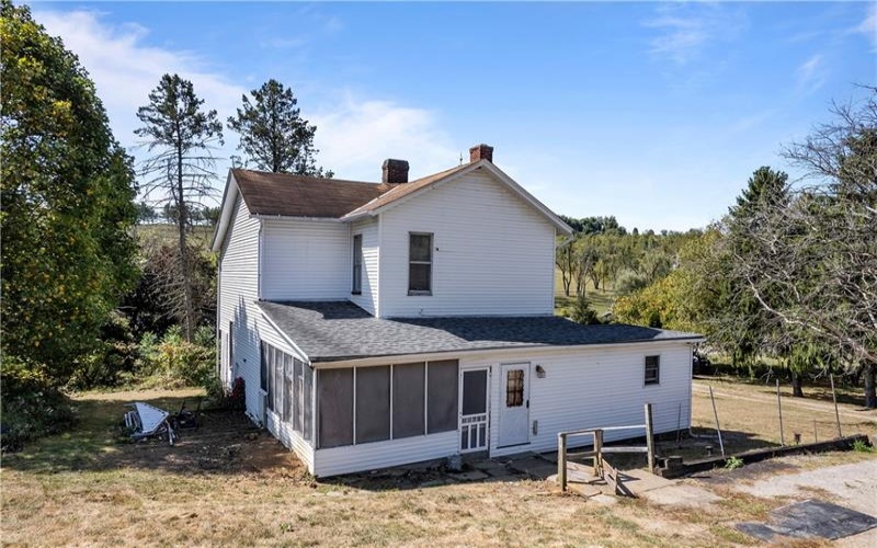 1276 Willowbrook Road, Rostraver Township, 15012, 3 Bedrooms Bedrooms, ,1.1 BathroomsBathrooms,Residential,For Sale,Willowbrook Road,1723700