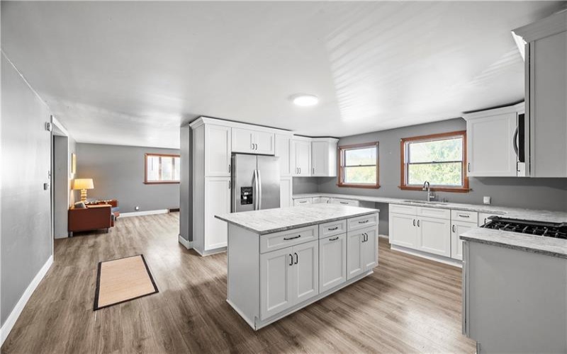 1276 Willowbrook Road, Rostraver Township, 15012, 3 Bedrooms Bedrooms, ,1.1 BathroomsBathrooms,Residential,For Sale,Willowbrook Road,1723700