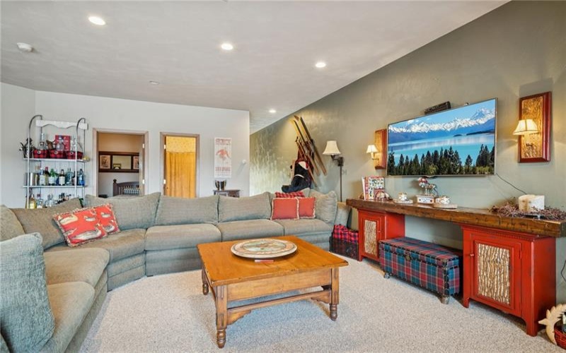 9121 Aspen Drive, Champion, 15622, 4 Bedrooms Bedrooms, 9 Rooms Rooms,4 BathroomsBathrooms,Residential,For Sale,Aspen Drive,1730610