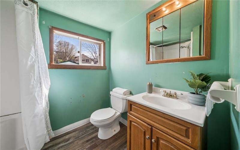 336 Valley St, Mc Donald, 15057, 2 Bedrooms Bedrooms, ,1.1 BathroomsBathrooms,Residential,For Sale,Valley St,1746770