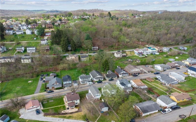 336 Valley St, Mc Donald, 15057, 2 Bedrooms Bedrooms, ,1.1 BathroomsBathrooms,Residential,For Sale,Valley St,1746770