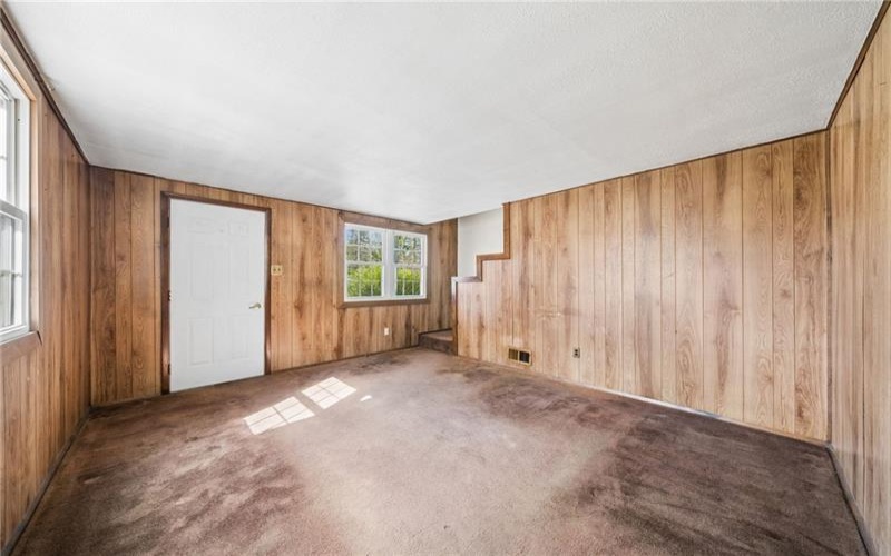 336 Valley St, Mc Donald, 15057, 2 Bedrooms Bedrooms, ,1.1 BathroomsBathrooms,Residential,For Sale,Valley St,1746770