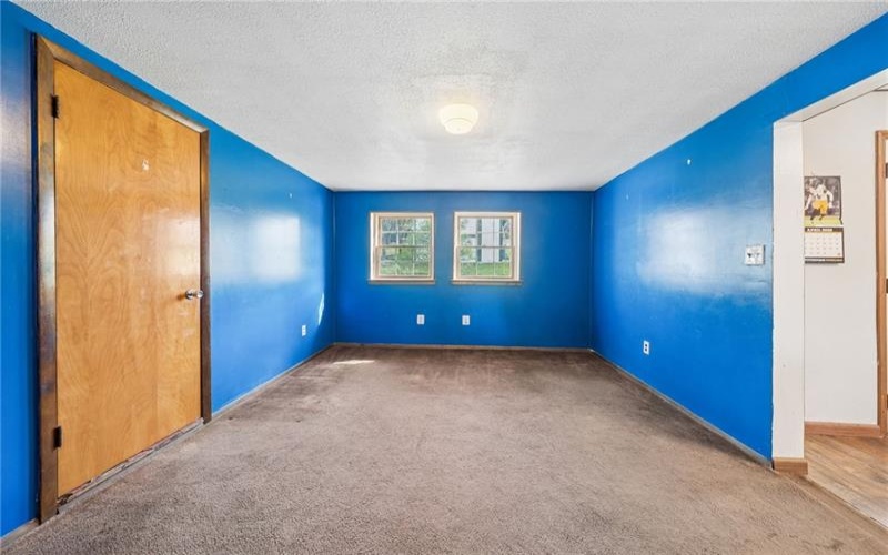 336 Valley St, Mc Donald, 15057, 2 Bedrooms Bedrooms, ,1.1 BathroomsBathrooms,Residential,For Sale,Valley St,1746770