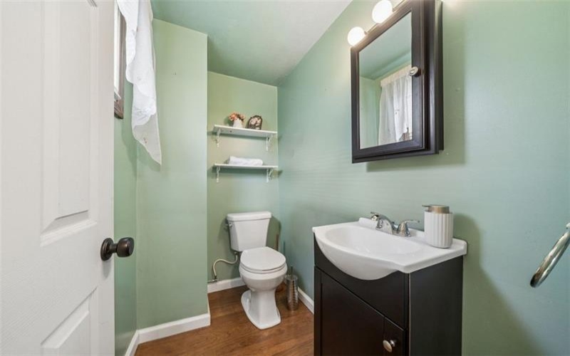 336 Valley St, Mc Donald, 15057, 2 Bedrooms Bedrooms, ,1.1 BathroomsBathrooms,Residential,For Sale,Valley St,1746770
