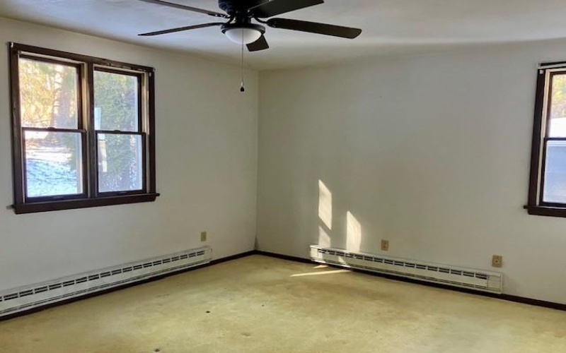 219 Meadow Drive, Johnstown, 15905, 4 Bedrooms Bedrooms, ,2.1 BathroomsBathrooms,Residential,For Sale,Meadow Drive,1738887