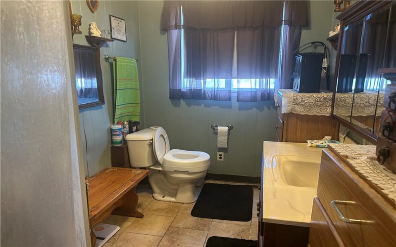 42 Walnut Ave, Dunbar, 15431, 3 Bedrooms Bedrooms, 6 Rooms Rooms,2 BathroomsBathrooms,Residential,For Sale,Walnut Ave,1738901