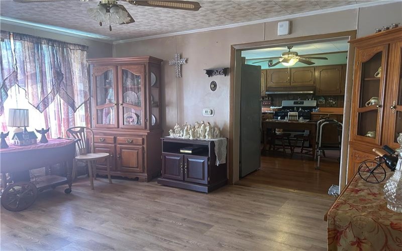 42 Walnut Ave, Dunbar, 15431, 3 Bedrooms Bedrooms, 6 Rooms Rooms,2 BathroomsBathrooms,Residential,For Sale,Walnut Ave,1738901