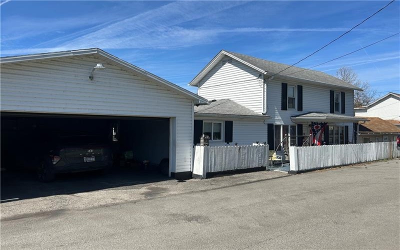 42 Walnut Ave, Dunbar, 15431, 3 Bedrooms Bedrooms, 6 Rooms Rooms,2 BathroomsBathrooms,Residential,For Sale,Walnut Ave,1738901