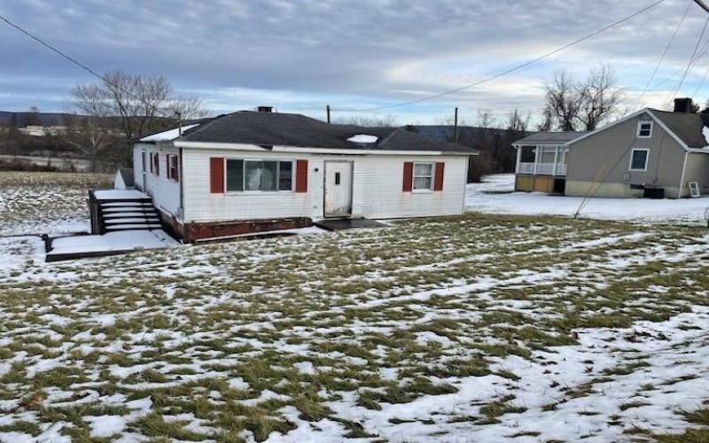 316-318 BUTE ROAD, Uniontown, 15401, 4 Bedrooms Bedrooms, ,3 BathroomsBathrooms,Residential,For Sale,BUTE ROAD,1735391