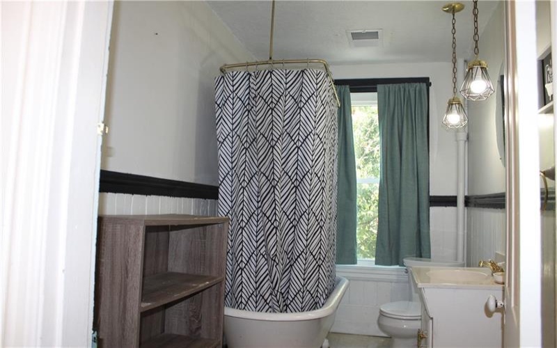 604 4th Ave, Derry, 15627, 4 Bedrooms Bedrooms, ,2 BathroomsBathrooms,Residential,For Sale,4th Ave,1723866