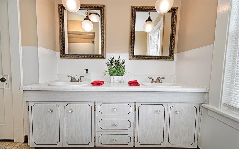362 Fifth Avenue, New Kensington, 15068, 3 Bedrooms Bedrooms, 8 Rooms Rooms,1.2 BathroomsBathrooms,Residential,For Sale,Fifth Avenue,1738918