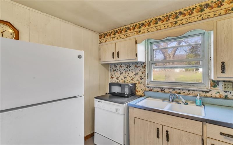 4060 Hart Ct, Murrysville, 15668, 3 Bedrooms Bedrooms, 10 Rooms Rooms,1 BathroomBathrooms,Residential,For Sale,Hart Ct,1744298