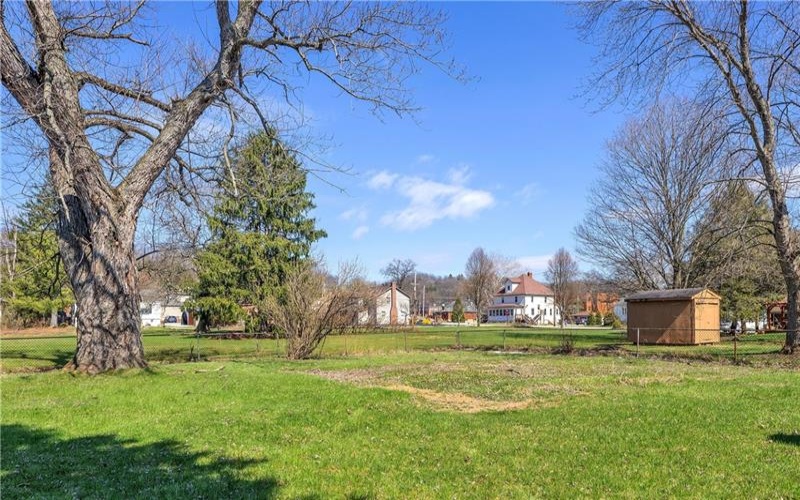 4060 Hart Ct, Murrysville, 15668, 3 Bedrooms Bedrooms, 10 Rooms Rooms,1 BathroomBathrooms,Residential,For Sale,Hart Ct,1744298