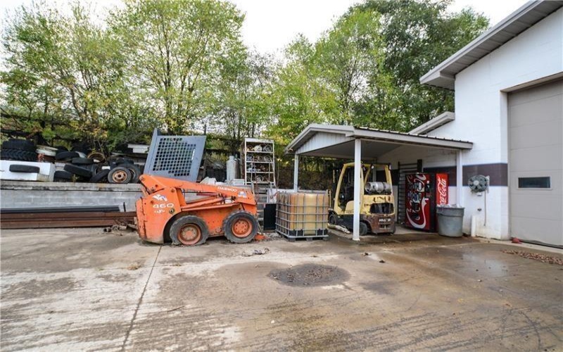 145 Bellview Road, Connellsville, 15425, ,Commercial-industrial-business,For Sale,Bellview Road,1730783