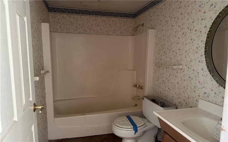 153 Hunting Creek Rd, Canonsburg, 15317, 3 Bedrooms Bedrooms, 9 Rooms Rooms,1.1 BathroomsBathrooms,Residential,For Sale,Hunting Creek Rd,1738933