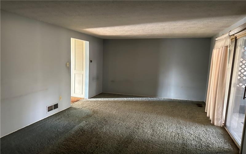 153 Hunting Creek Rd, Canonsburg, 15317, 3 Bedrooms Bedrooms, 9 Rooms Rooms,1.1 BathroomsBathrooms,Residential,For Sale,Hunting Creek Rd,1738933