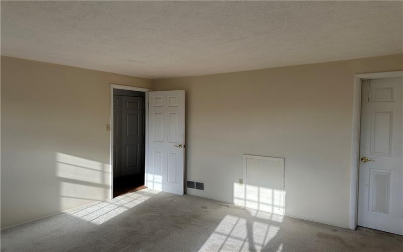 153 Hunting Creek Rd, Canonsburg, 15317, 3 Bedrooms Bedrooms, 9 Rooms Rooms,1.1 BathroomsBathrooms,Residential,For Sale,Hunting Creek Rd,1738933