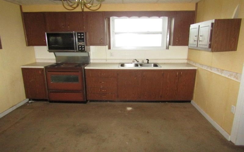 163 Poplar Rd, Avella, 15312, 3 Bedrooms Bedrooms, 8 Rooms Rooms,2 BathroomsBathrooms,Residential,For Sale,Poplar Rd,1735432