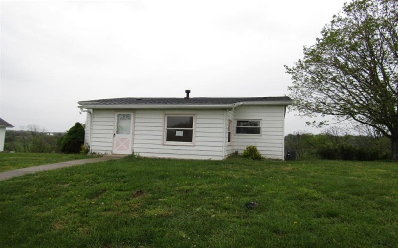 163 Poplar Rd, Avella, 15312, 3 Bedrooms Bedrooms, 8 Rooms Rooms,2 BathroomsBathrooms,Residential,For Sale,Poplar Rd,1735432