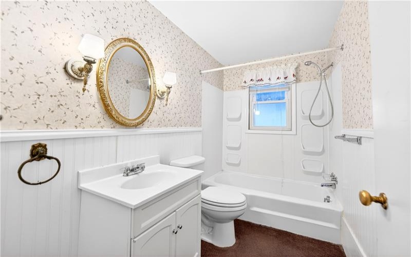 126 Bakers Ln, Apollo, 15613, 3 Bedrooms Bedrooms, 10 Rooms Rooms,1 BathroomBathrooms,Residential,For Sale,Bakers Ln,1738953