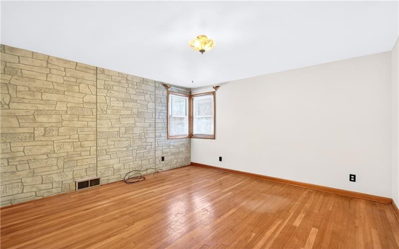 126 Bakers Ln, Apollo, 15613, 3 Bedrooms Bedrooms, 10 Rooms Rooms,1 BathroomBathrooms,Residential,For Sale,Bakers Ln,1738953