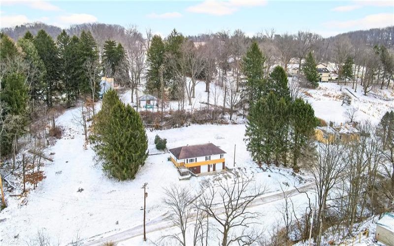 126 Bakers Ln, Apollo, 15613, 3 Bedrooms Bedrooms, 10 Rooms Rooms,1 BathroomBathrooms,Residential,For Sale,Bakers Ln,1738953