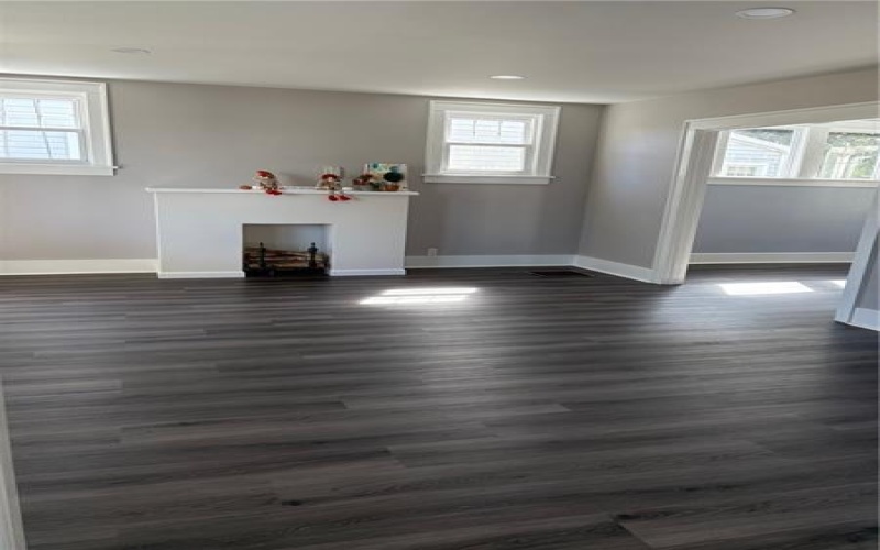 297 Grandview Way, Charleroi, 15022, 3 Bedrooms Bedrooms, 6 Rooms Rooms,1.1 BathroomsBathrooms,Residential,For Sale,Grandview Way,1723925