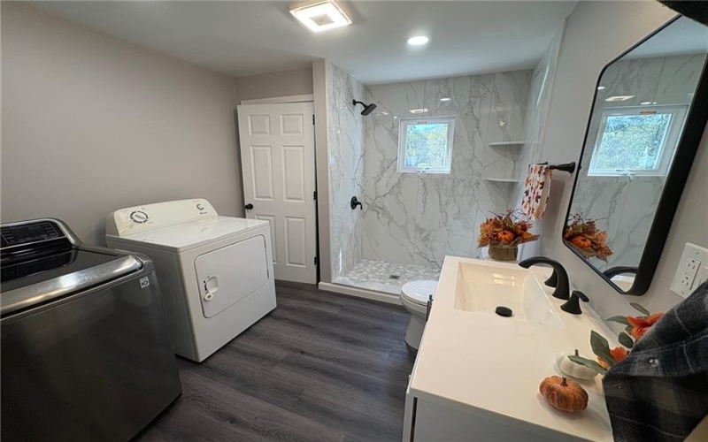 297 Grandview Way, Charleroi, 15022, 3 Bedrooms Bedrooms, 6 Rooms Rooms,1.1 BathroomsBathrooms,Residential,For Sale,Grandview Way,1723925