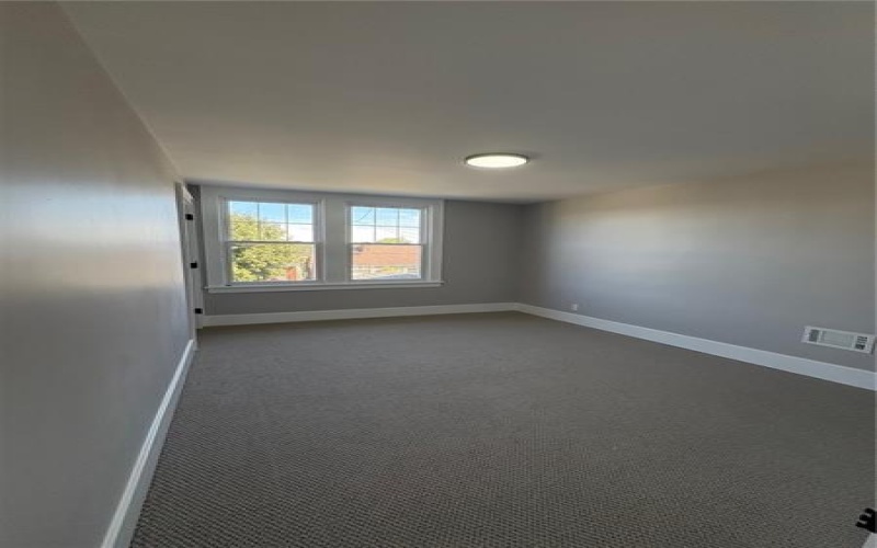 297 Grandview Way, Charleroi, 15022, 3 Bedrooms Bedrooms, 6 Rooms Rooms,1.1 BathroomsBathrooms,Residential,For Sale,Grandview Way,1723925