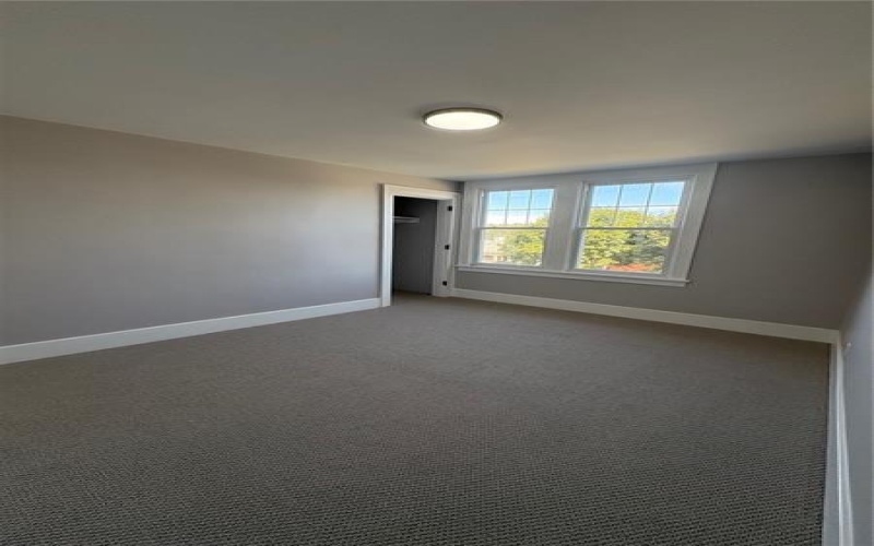 297 Grandview Way, Charleroi, 15022, 3 Bedrooms Bedrooms, 6 Rooms Rooms,1.1 BathroomsBathrooms,Residential,For Sale,Grandview Way,1723925