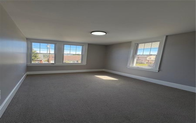 297 Grandview Way, Charleroi, 15022, 3 Bedrooms Bedrooms, 6 Rooms Rooms,1.1 BathroomsBathrooms,Residential,For Sale,Grandview Way,1723925