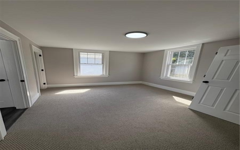 297 Grandview Way, Charleroi, 15022, 3 Bedrooms Bedrooms, 6 Rooms Rooms,1.1 BathroomsBathrooms,Residential,For Sale,Grandview Way,1723925