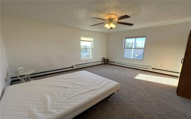 307 Lambert Street, Central City, 15926, 4 Bedrooms Bedrooms, 9 Rooms Rooms,2 BathroomsBathrooms,Residential,For Sale,Lambert Street,1724016