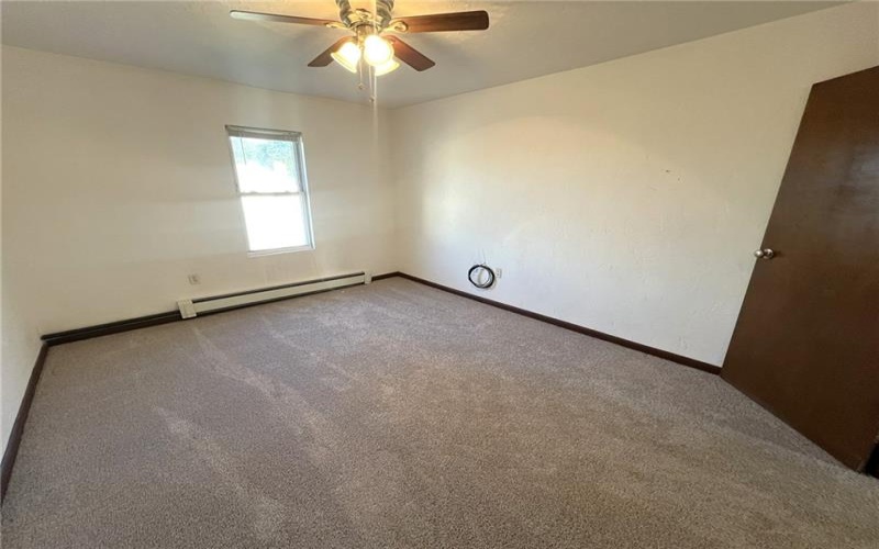 307 Lambert Street, Central City, 15926, 4 Bedrooms Bedrooms, 9 Rooms Rooms,2 BathroomsBathrooms,Residential,For Sale,Lambert Street,1724016