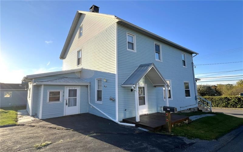 307 Lambert Street, Central City, 15926, 4 Bedrooms Bedrooms, 9 Rooms Rooms,2 BathroomsBathrooms,Residential,For Sale,Lambert Street,1724016