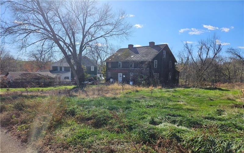 405 1st St, Dunbar, 15431, 4 Bedrooms Bedrooms, ,2 BathroomsBathrooms,Residential,For Sale,1st St,1730861
