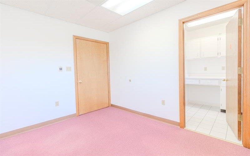 1027 Main St, Mount Pleasant, 15666, ,Commercial-industrial-business,For Sale,Main St,1739017