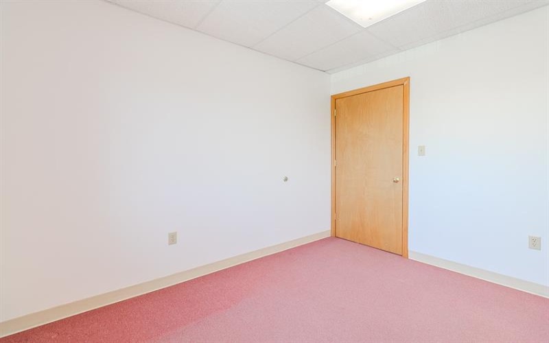 1027 Main St, Mount Pleasant, 15666, ,Commercial-industrial-business,For Sale,Main St,1739017