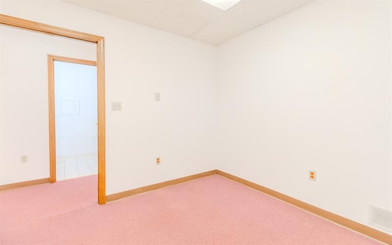 1027 Main St, Mount Pleasant, 15666, ,Commercial-industrial-business,For Sale,Main St,1739017