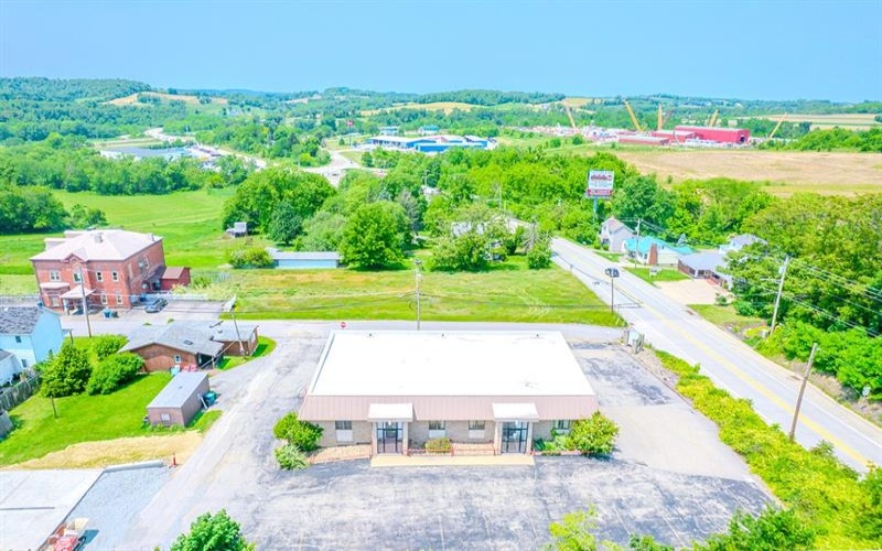 1027 Main St, Mount Pleasant, 15666, ,Commercial-industrial-business,For Sale,Main St,1739017