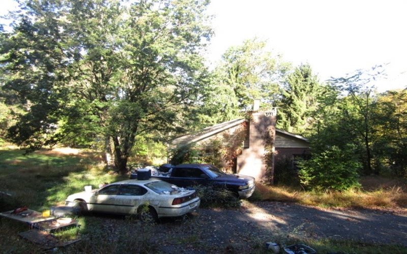2511 7th St, New Kensington, 15068, 3 Bedrooms Bedrooms, ,2 BathroomsBathrooms,Residential,For Sale,7th St,1724101