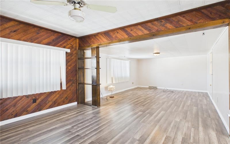 4 Malone Ridge Rd, Washington, 15301, 3 Bedrooms Bedrooms, ,1 BathroomBathrooms,Residential,For Sale,Malone Ridge Rd,1739038