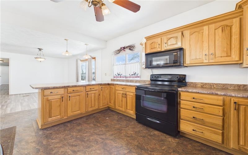 4 Malone Ridge Rd, Washington, 15301, 3 Bedrooms Bedrooms, ,1 BathroomBathrooms,Residential,For Sale,Malone Ridge Rd,1739038