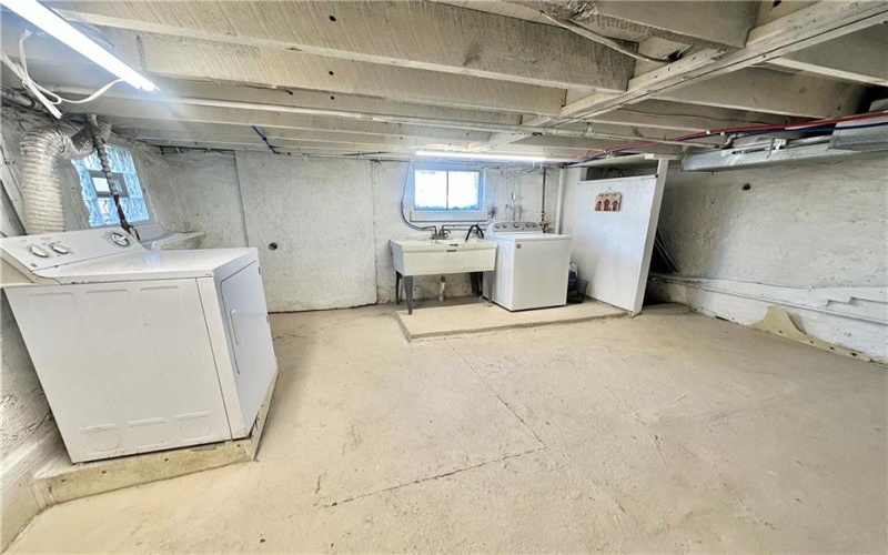 409 Summit St, Derry, 15627, 2 Bedrooms Bedrooms, 6 Rooms Rooms,1 BathroomBathrooms,Residential,For Sale,Summit St,1744381