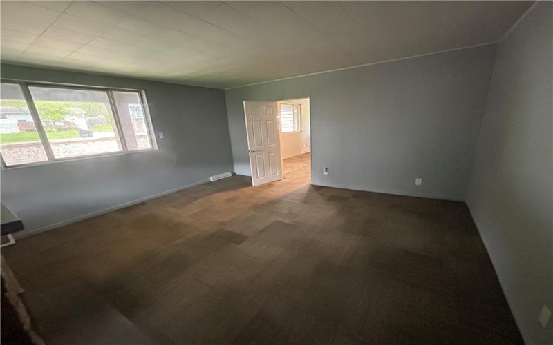 610 2nd Ave, Sutersville, 15083, 3 Bedrooms Bedrooms, ,1 BathroomBathrooms,Residential,For Sale,2nd Ave,1730899