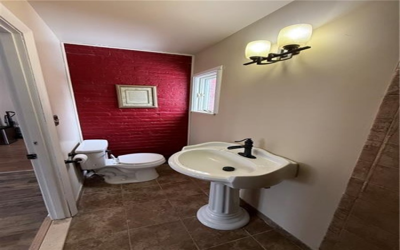 205 High Street, Waynesburg, 15370, 4 Bedrooms Bedrooms, 8 Rooms Rooms,2 BathroomsBathrooms,Residential,For Sale,High Street,1739043