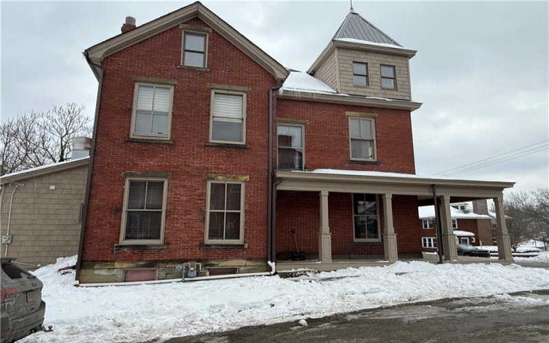 205 High Street, Waynesburg, 15370, 4 Bedrooms Bedrooms, 8 Rooms Rooms,2 BathroomsBathrooms,Residential,For Sale,High Street,1739043